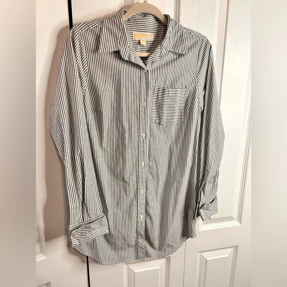 Michael‎ Kors Women’s Medium Collared Button Down Shirt White & Blue Pocket